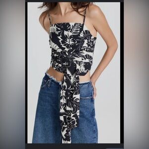 Le Superbe Luau tube top. NWT